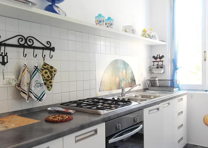 Michela Sea View * Λεβάντο